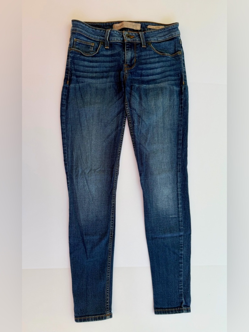 Woman’s Guess Brand Jeans Power Skinny Low Size 27​ - Picture 1 of 11